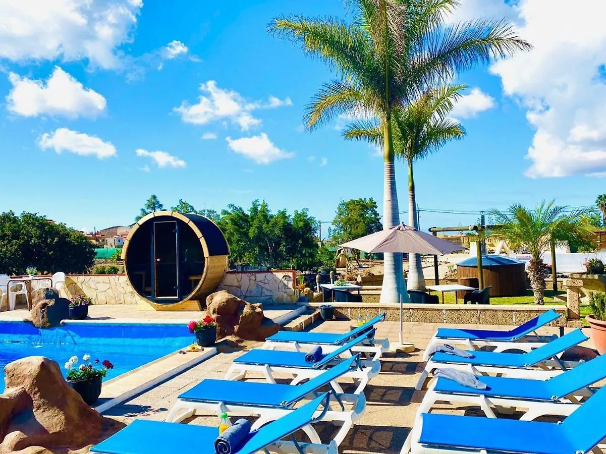 Amani Suite Con Jacuzzi Climatizado Y Piscina Buzanada Сasa de vacaciones