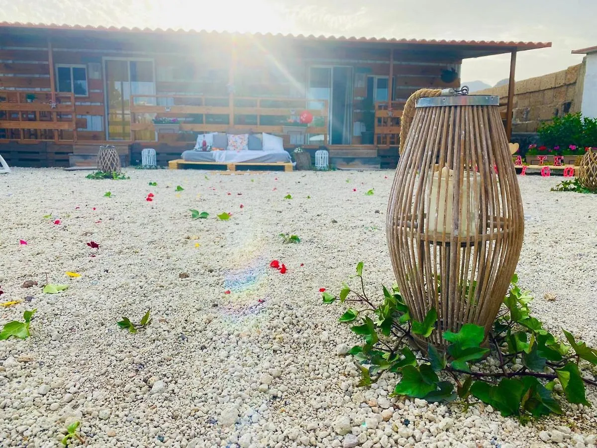 Amani Suite Con Jacuzzi Climatizado Y Piscina Buzanada Holiday home