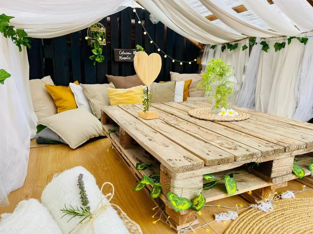 Amani Suite Con Jacuzzi Climatizado Y Piscina Buzanada Lägenhet