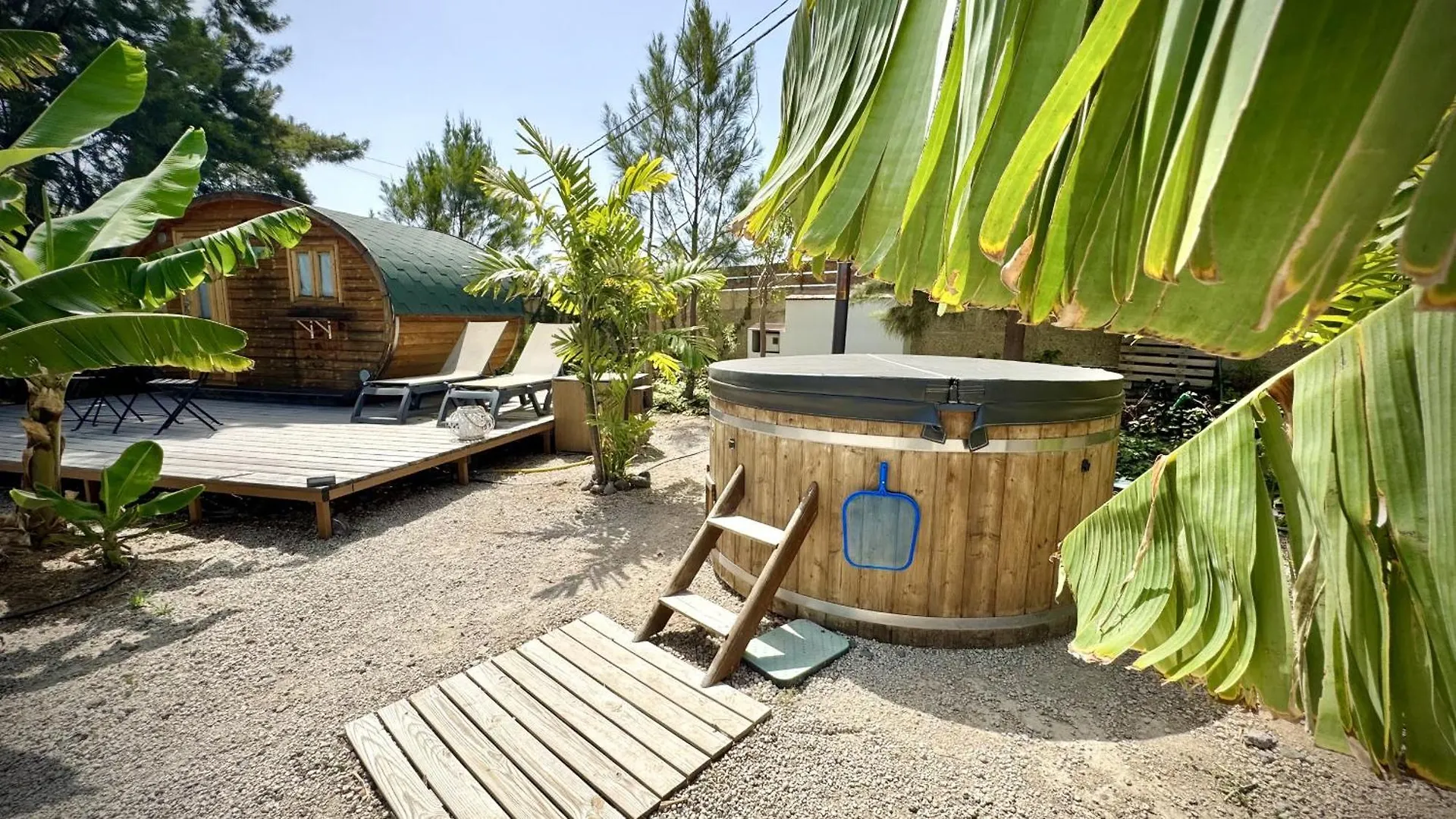 Apartment Amani Suite Con Jacuzzi Climatizado Y Piscina Buzanada